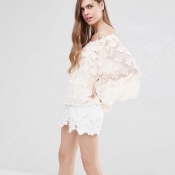 Alice McCall Tops - Alice McCall Love Conquers Flower Blouse size 0